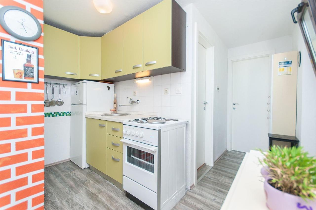 Apartments Zorica Tučepi Екстериор снимка