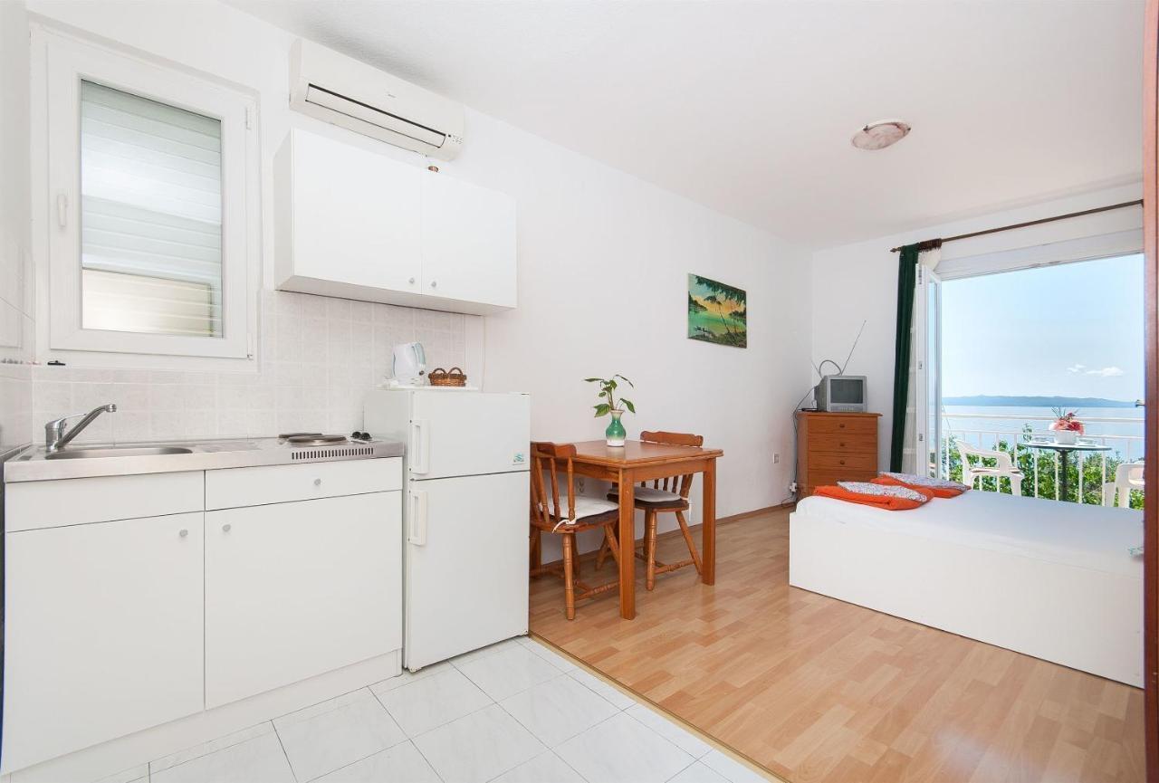 Apartments Zorica Tučepi Екстериор снимка