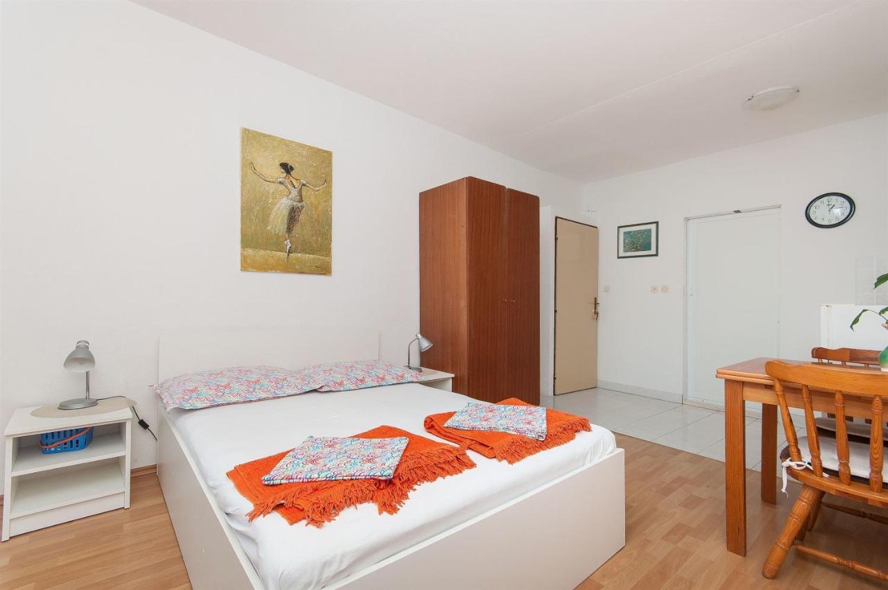 Apartments Zorica Tučepi Екстериор снимка