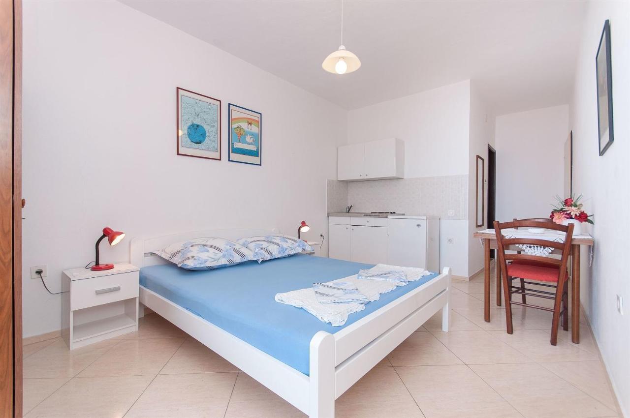Apartments Zorica Tučepi Екстериор снимка